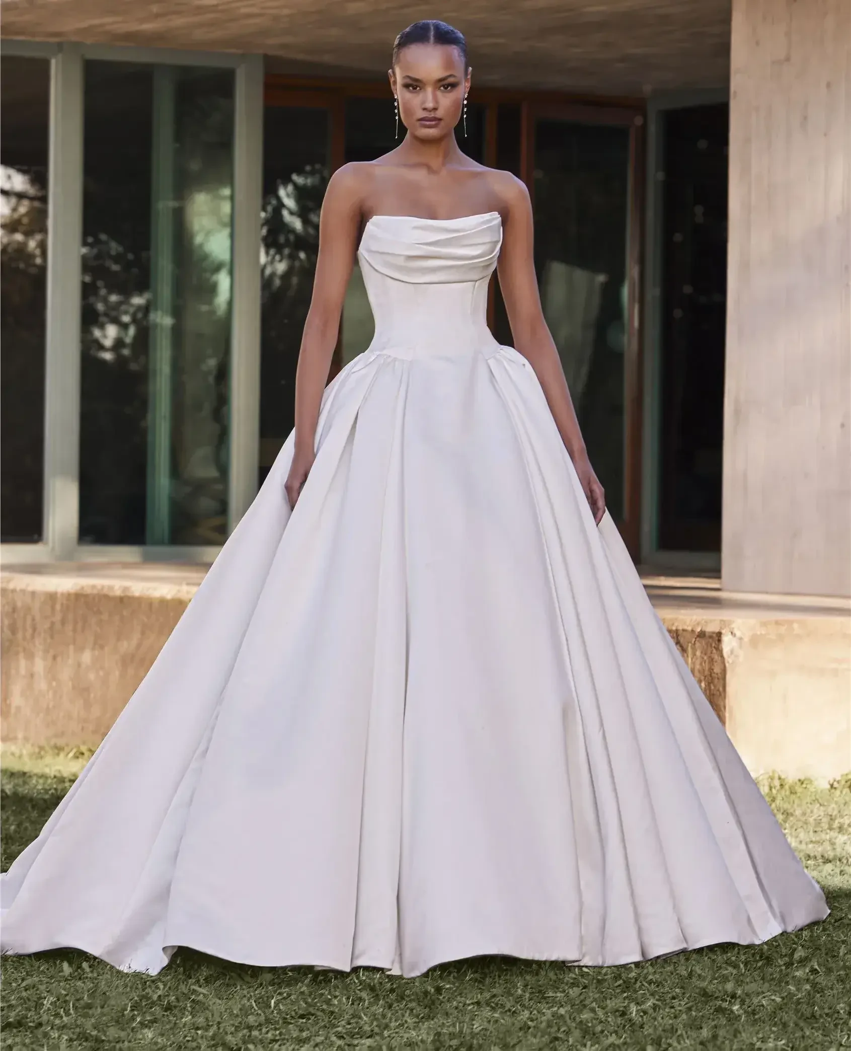 Pronovias