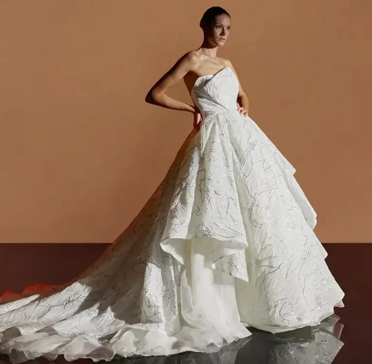 Pronovias Privee