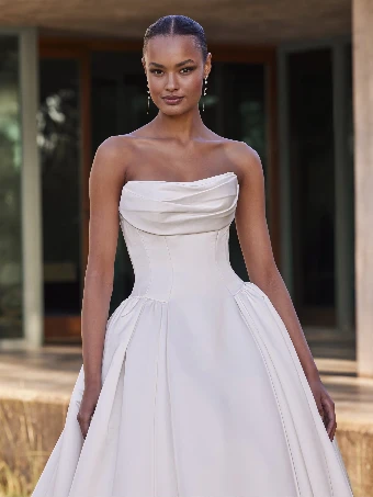 Pronovias Cillian #2 default Off White thumbnail