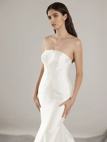 Pronovias Dalvir #1 Off White thumbnail