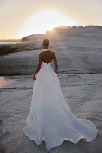Eva Lendel Oneiro #1 Ivory thumbnail